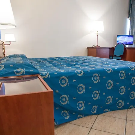 Assinos Palace Hotel 4*